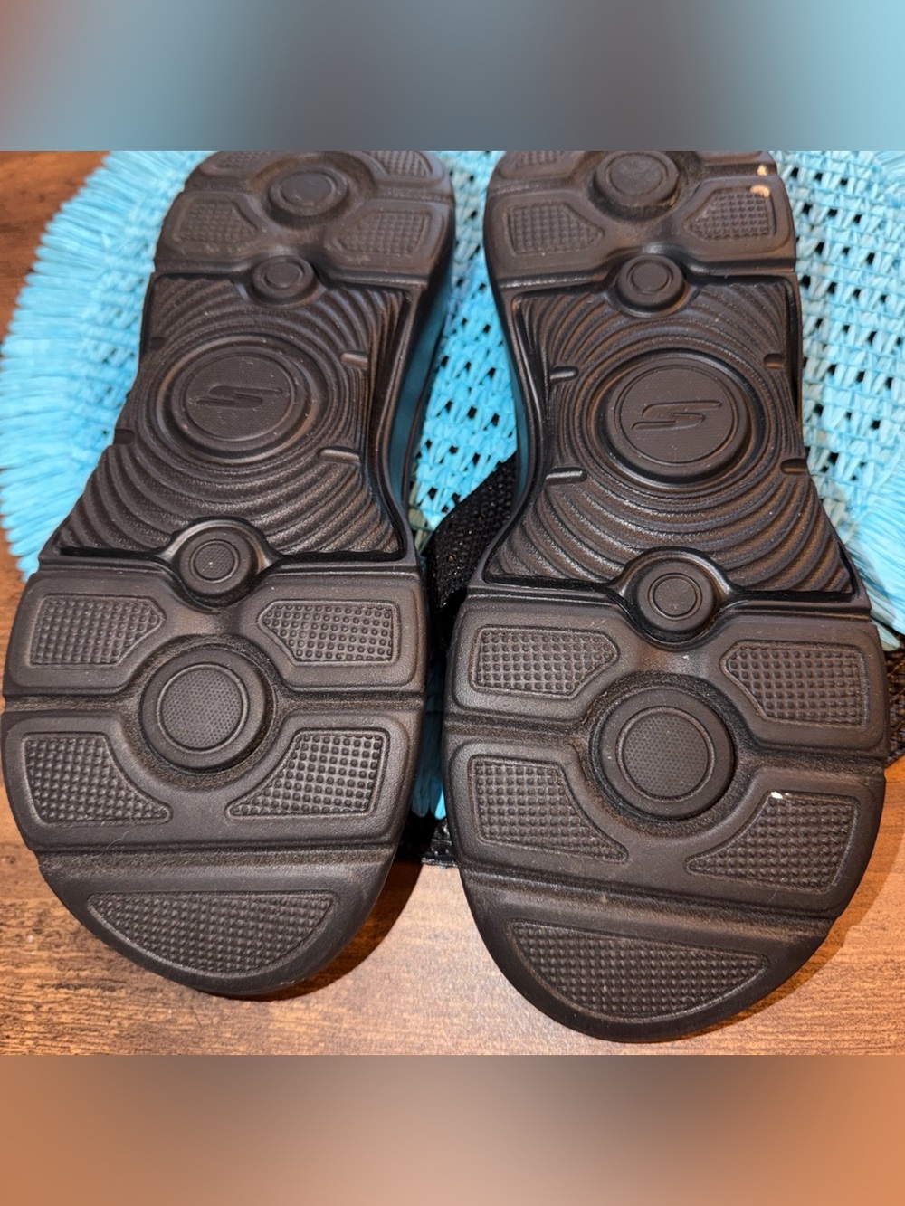 Skechers Black Rhinestone Thong Sandals - Picture 3 of 3